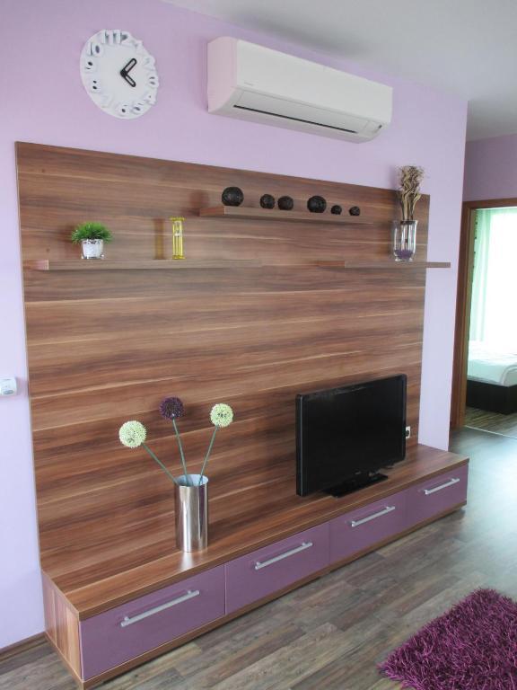 Alpha Apartman ชาร์วาร์ ภายนอก รูปภาพ